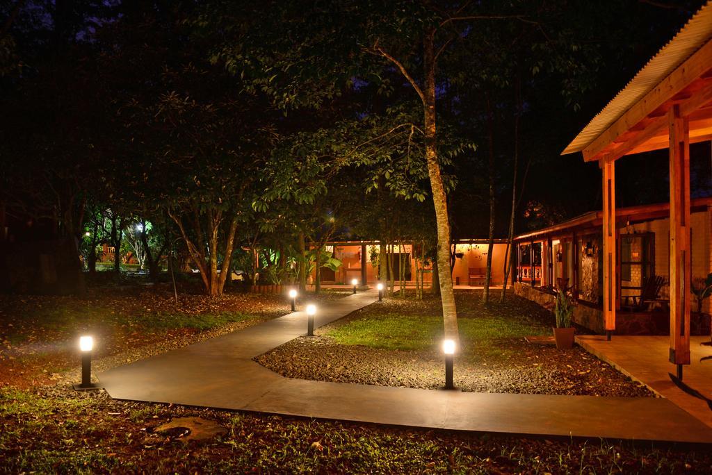 Posada del Chamán Iguazú Puerto Iguazú Esterno foto